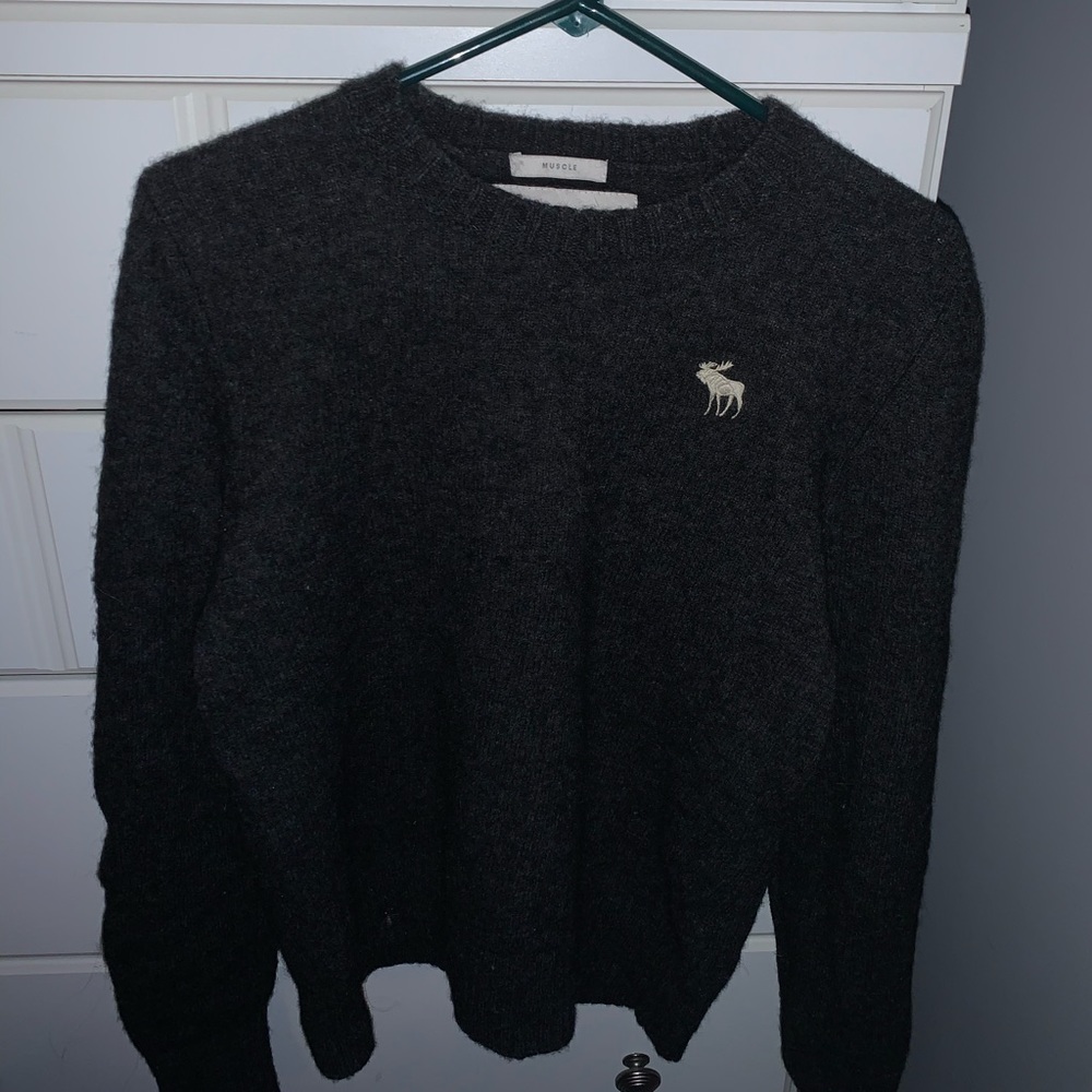 Abercrombie sweater